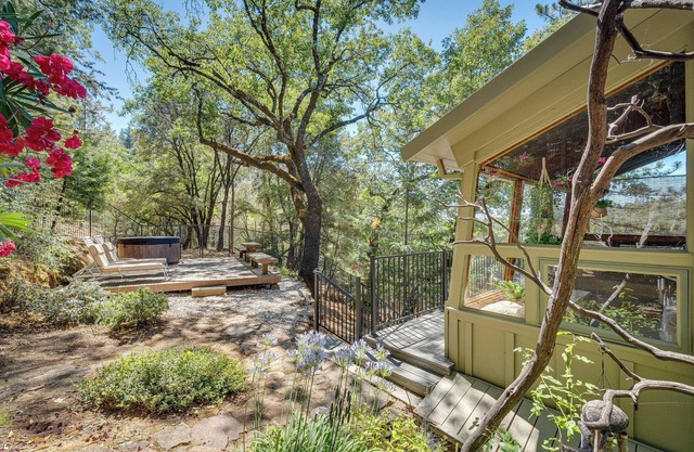 Meadow Vista Mountain Escape w/ River Views!