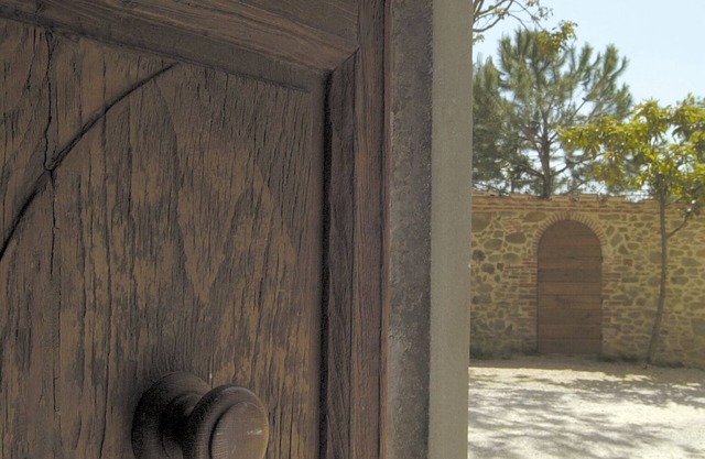Medieval stone villa 17 bedrooms with pool in Vinci -Florence tophill position