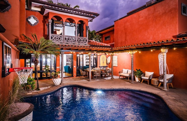 Mediterranean Villa with Private Pool & BBQ