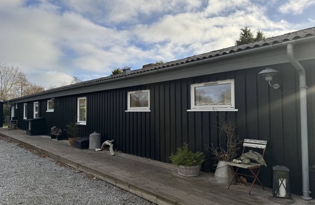 "Meindor" - 240m to the inlet by Interhome