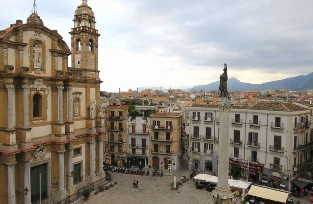 MELI20HOME, zwei Zimmer in G. Meli 20 Palermo