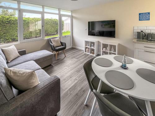 Melodys Beach Lodge