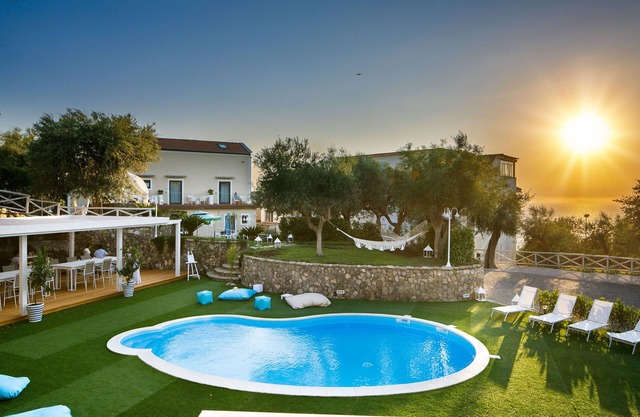 MelRose Relais