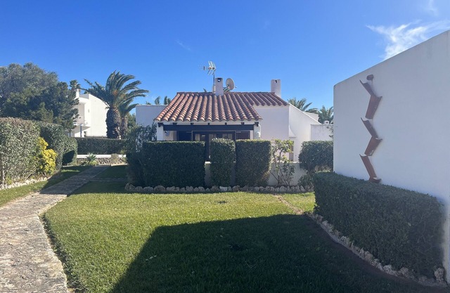 Menorcan house for families in front of the beach with WIFI and air conditioning