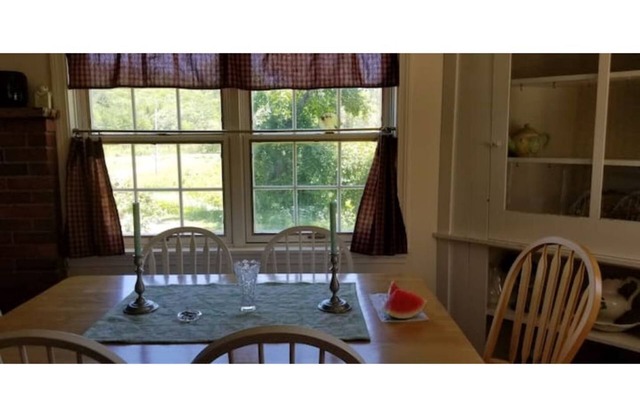 Mercer Apartment in the Valley-Peaceful Country!