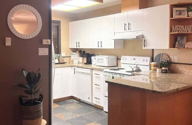 Mermaid Cove - OceanFront - 1BDRM