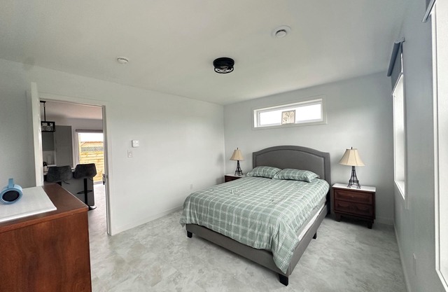 Mermaid Meadow Escape cozy apartment 3.5 miles to downtown Charlottetown.