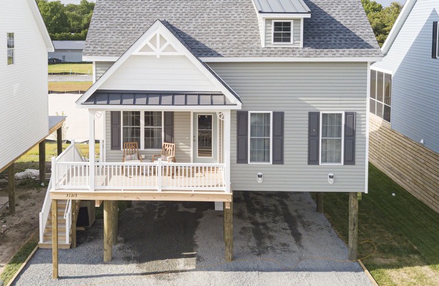 Brandneue Meerjungfrau Salt Air Sea Cottage - Wandern, Radfahren, Golf, Strand!