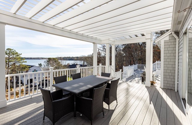 MERMAIDS POINTE ~ Ein Grand Cape Cod Haus mit spektakulärer Aussicht
