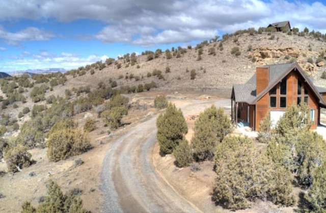 Mesa View House 2 bedroom house with amazing views of the Grand Mesa!