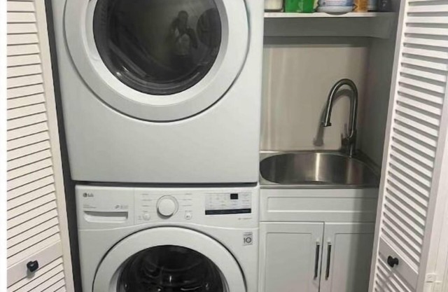 Message me for additional Discount |FREE Parking