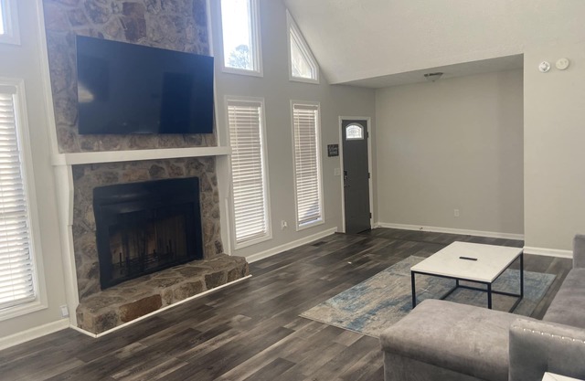 Metro ATL Extended Stay Haven. Pet Friendly!