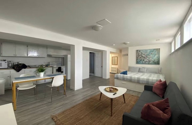 Metro Luxe Stay