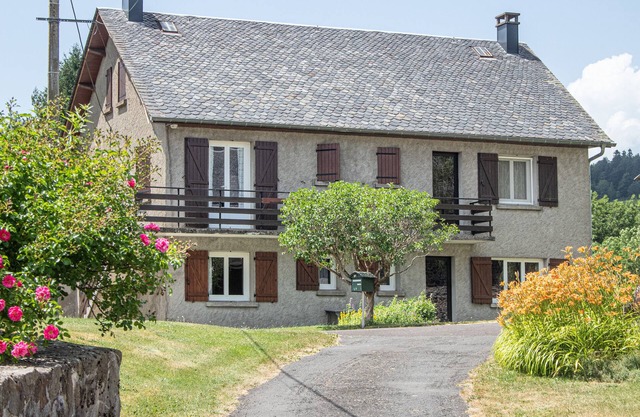 Meuble de tourisme ** located in the heart of the La Plane valley
