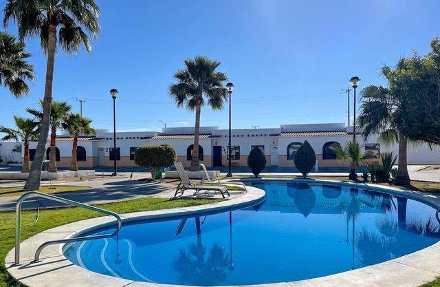 Mexican Ambience Townhome with Pool #31