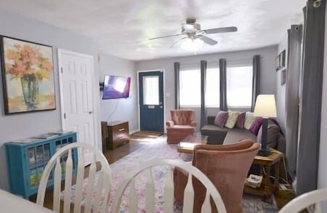 Meyer's Place: Ihr "Zuhause" in Bloomington
