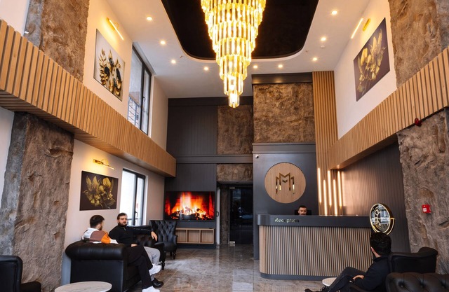 Meyzi Hotel