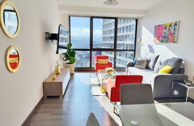 MH City View+Luxurious+Pool +Gym+Park-2BR 2BT