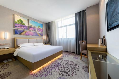 Michael Fashion Hotel