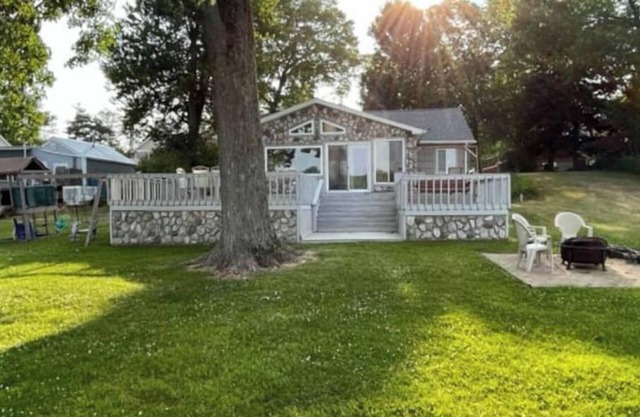 Michigan Lakefront House