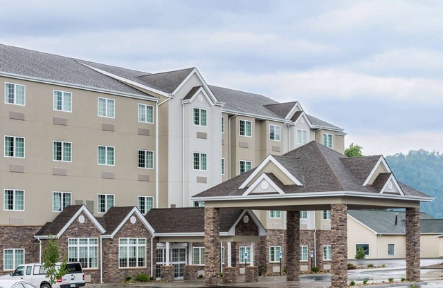 Microtel Inn & Suites By Wyndham New Martinsville