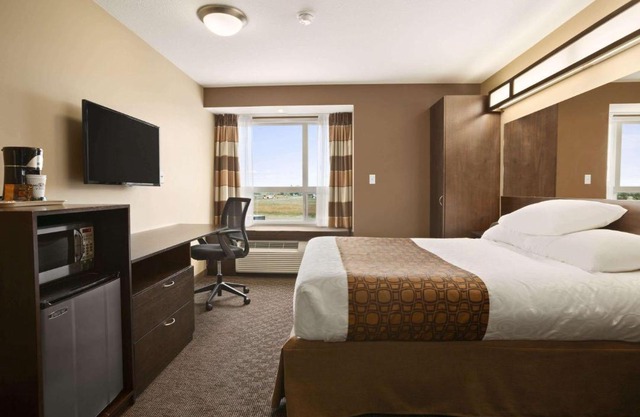 Microtel Inn & Suites by Wyndham Blackfalds