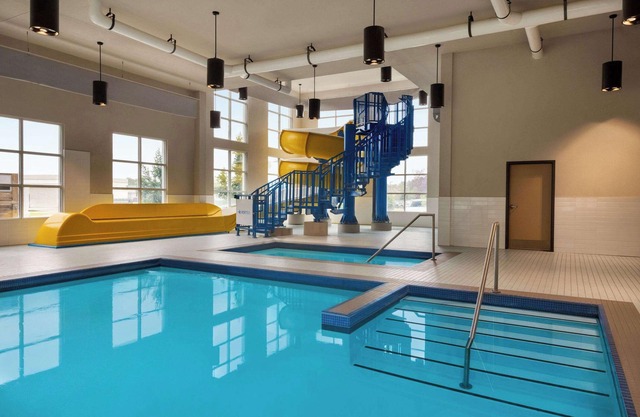 Microtel Inn & Suites By Wyndham Val-d Or