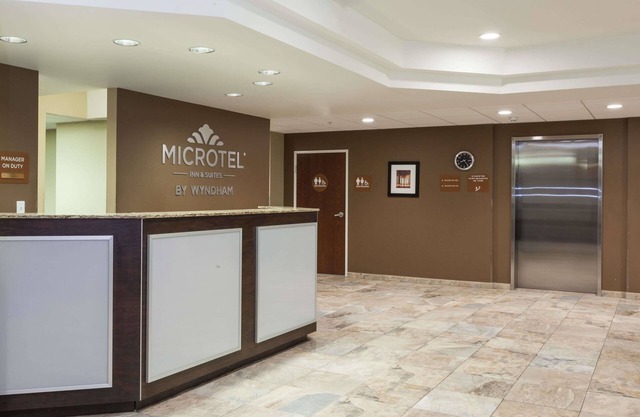 Microtel Inn & Suites by Wyndham Wheeler Ridge
