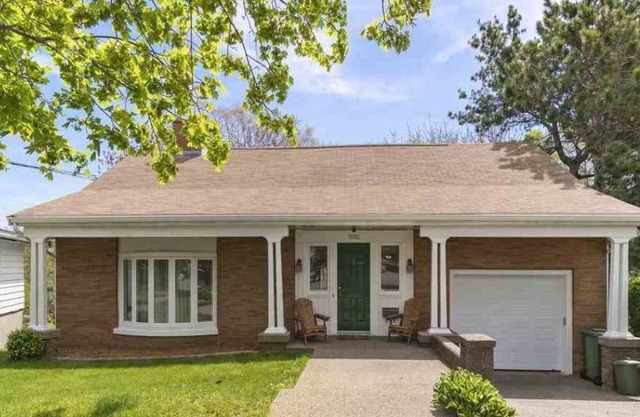 Mid 60's Charm - Family Home Conveniently Located in Halifax's West End
