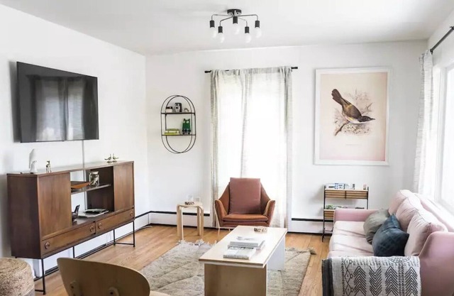 Mid Century Ranch in Nice Residential Neighborhood – Near Midtown Arts District