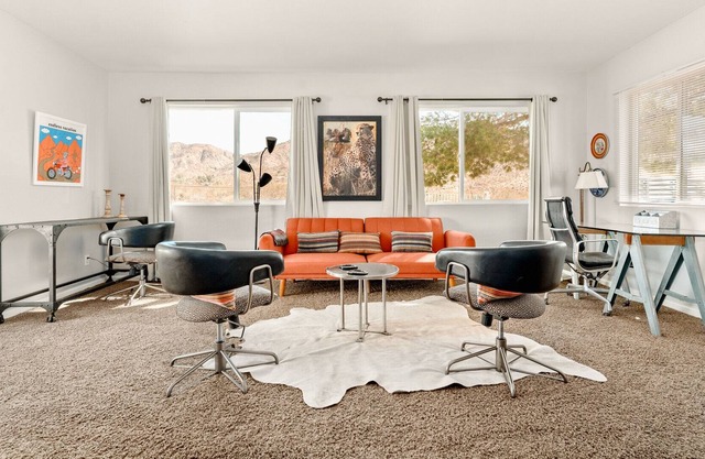 Mid-mod ranchette privately located 20 mins from Palm Springs and 30 mins from JT