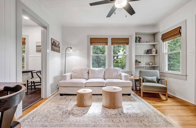 Midtown Bungalow - Close to Restaurants, Shops, and FSU!