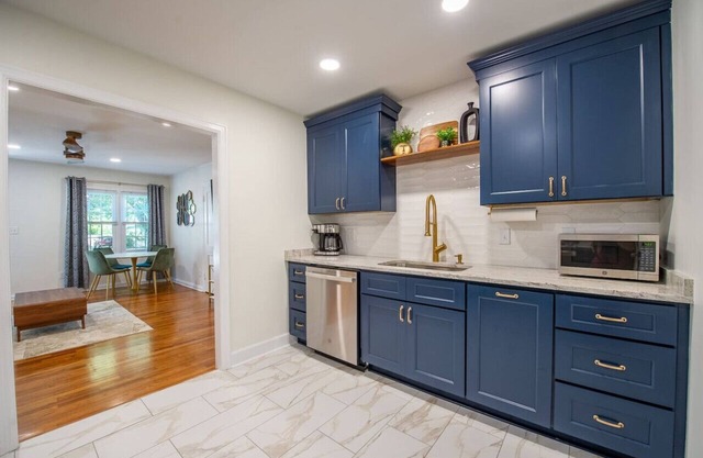 Midtown Cottage - Central Location! 😍 (1)