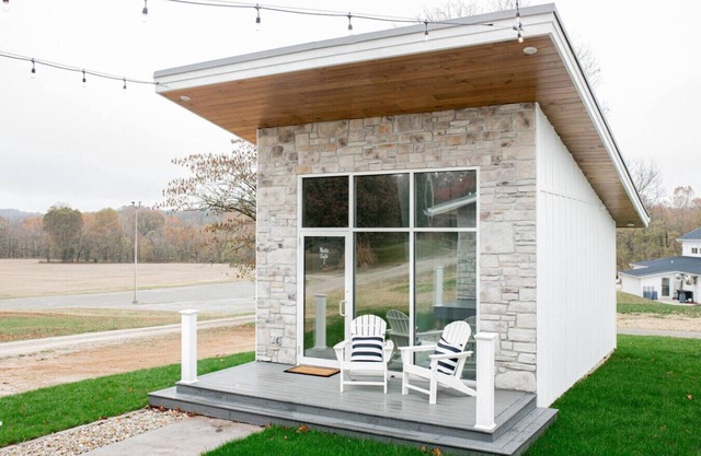 Miette Suite at Baetje Farms