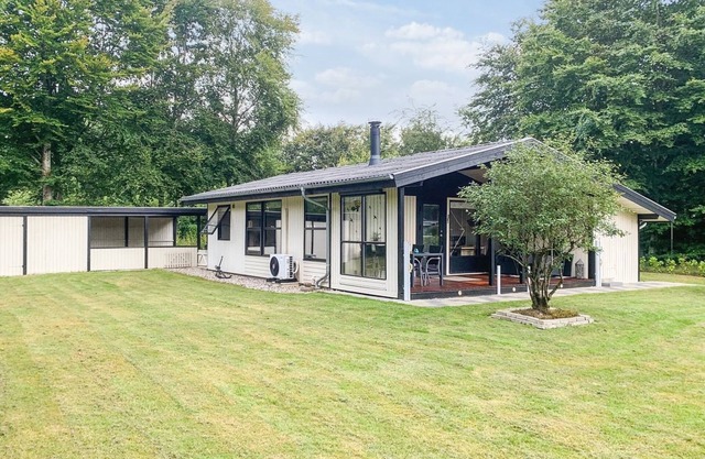 "Mijat" - 30km from the sea by Interhome