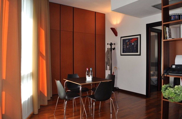 Mailand: Wohnung in eleganter und moderner Residenz