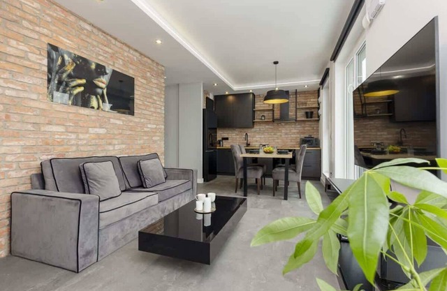 Milionowa 6 | Moderne Wohnung | Parkplatz