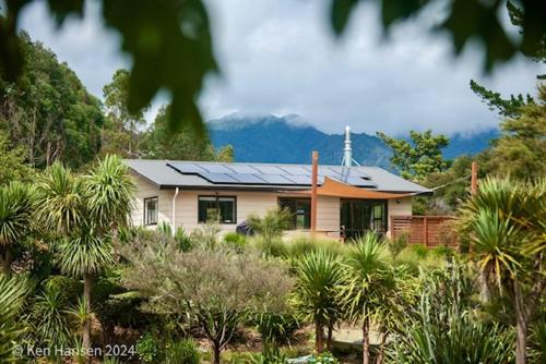Mill Creek Cottage