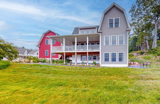 Mill Pond Suite C | Studio in East Boothbay near the river with gym equipment