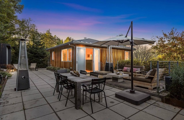 Mill Valley Luxe Scandi 2 Bedroom/ 2 Bath