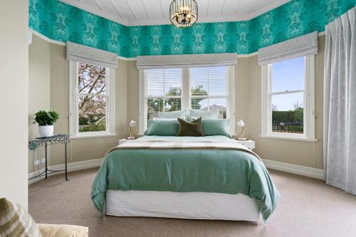 Milton Luxury Villa