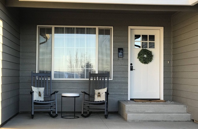 Mimi’s Hive Spacious 6 bed 5 bath home Pendleton , Oregon