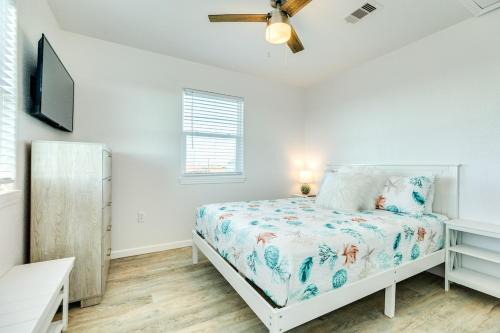 Mimosa Manor - Bay & Beach View