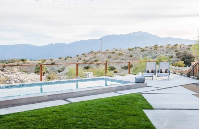 Mineral Hot Spring Desert Oasis