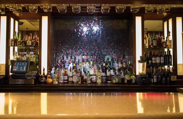 Mineral Palace Hotel & Casino