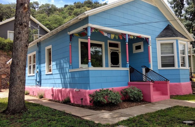 Minerva's Rest ist ein wunderschön restauriertes altes Bisbee-Haus