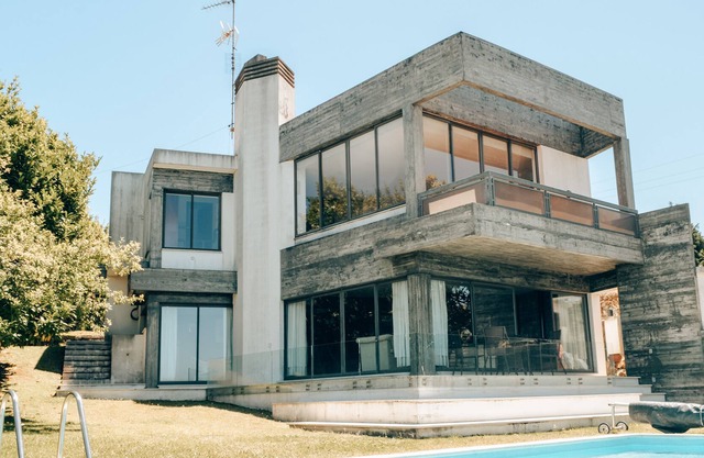Minho House