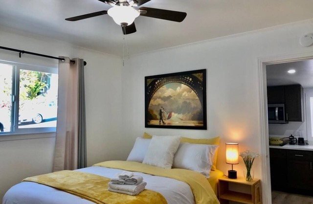 Minimalist Living 1BR In-Law AC Unit with Private Washer & Dryer