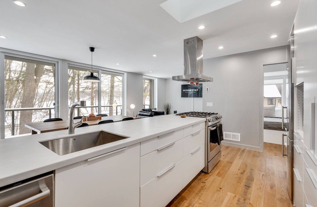 MINNeSTAY *Modern Chic