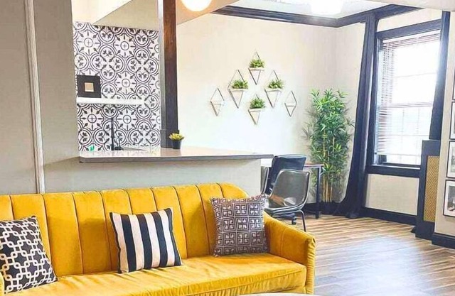 Mins to Forest Park, Botanical Garden|W&D+Parking